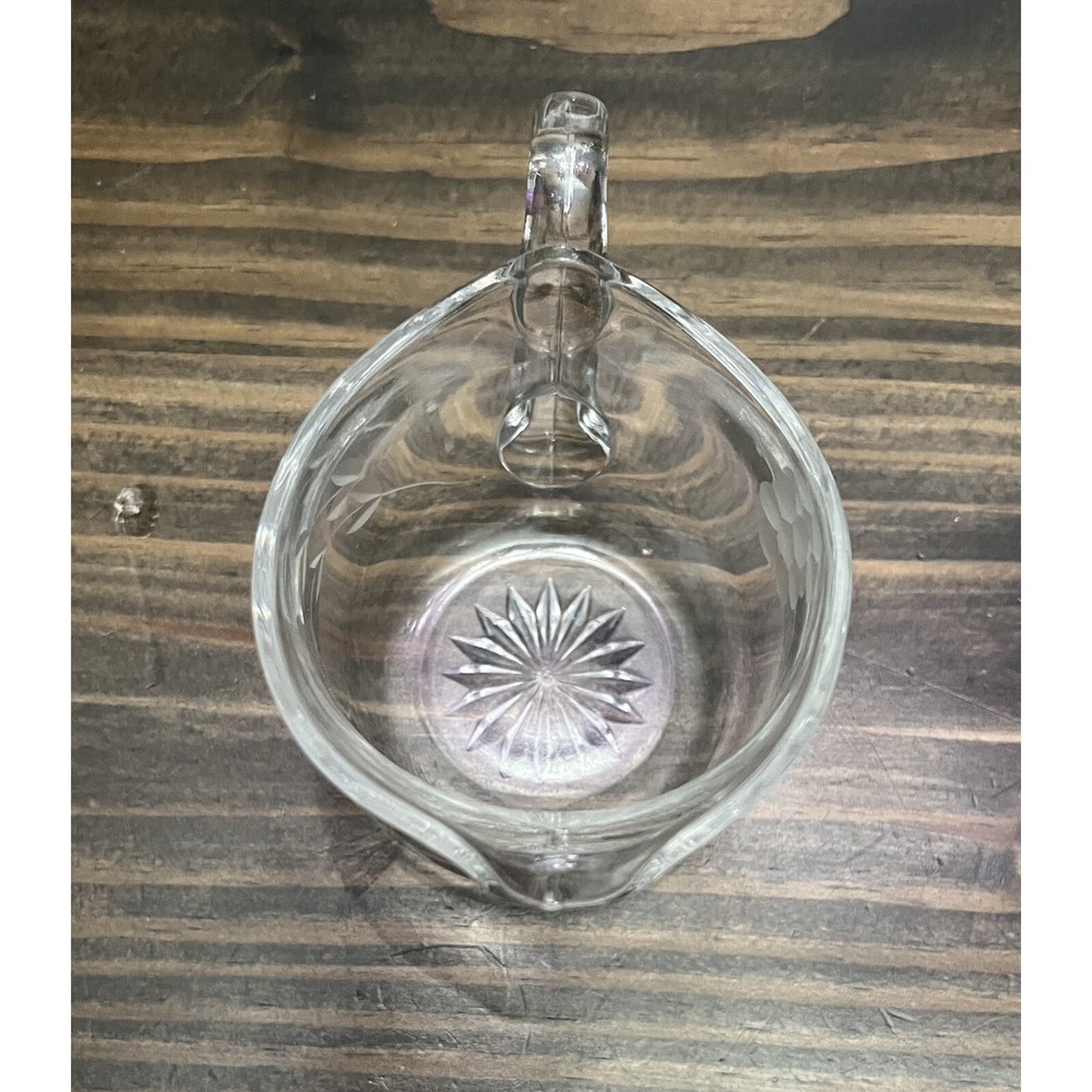 Small Creamer Crystal Etched Glass Vintage‎ Floral - Picture 3 of 5